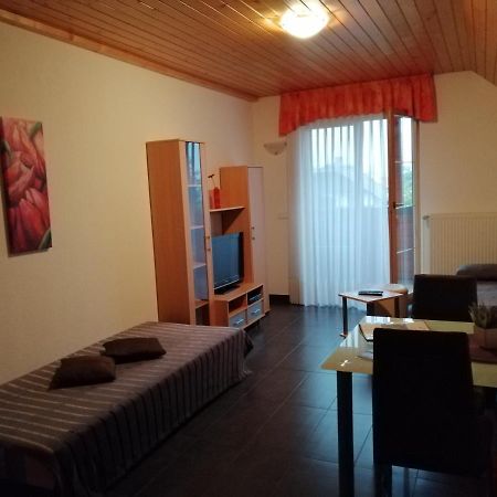 Wunderschone Ferienwohnung Mit Blick Auf Die Karawanken Zgornje Gorje Екстериор снимка